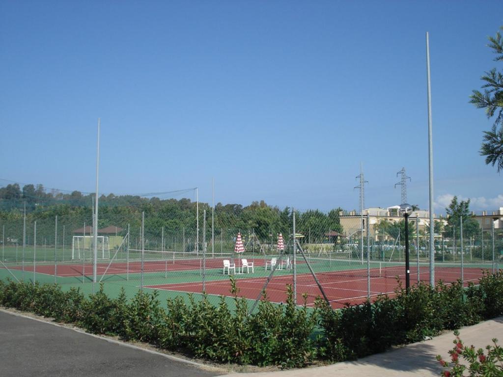 Sonia Pizzo Beach Club公寓 外观 照片
